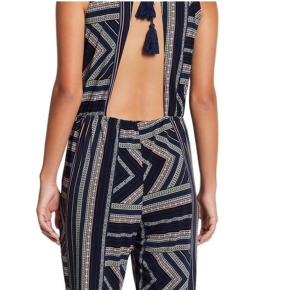 BCBGeneration Pants - NWT BCBGeneration Navy-Multi Printed Cutout Back Jumpsuit w/ Pockets Medium